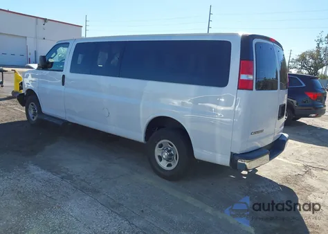 2020 Chevrolet Express Passenger Rwd 3500 Extended Wheelbase Lt z USA, uszkodzony, nr VIN 1GAZGPFG3L1214133